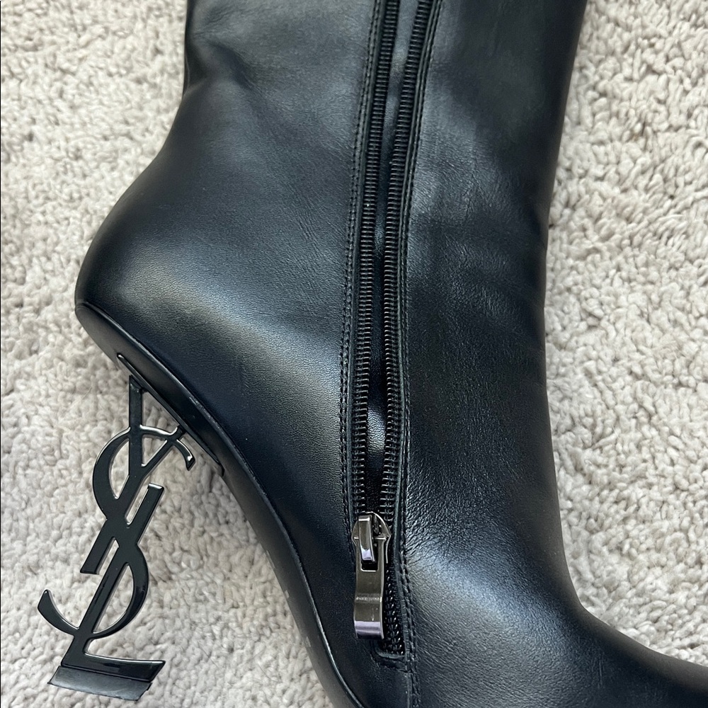 Yves Saint Laurent Black Heeled Boots - Picture 6 of 7
